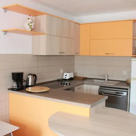 Klaudija Apartment