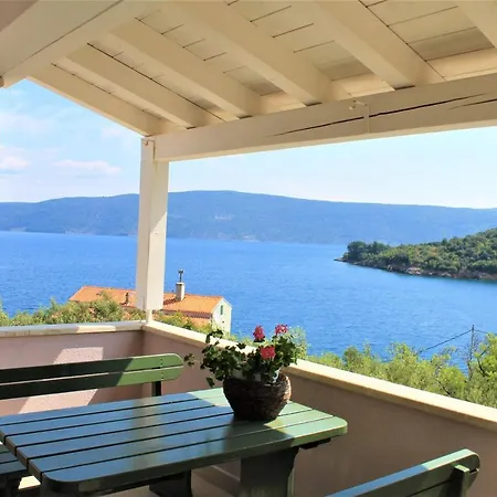 Klaudija Апартаменты Валун