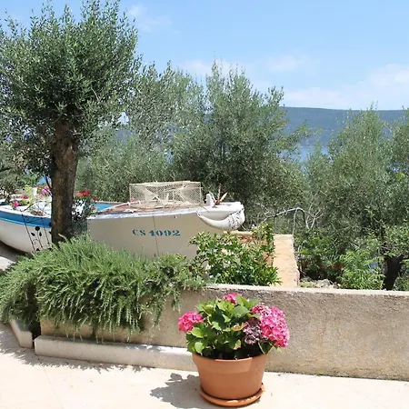 Klaudija Apartament *